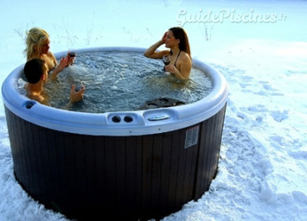 Nordic Hut Tub